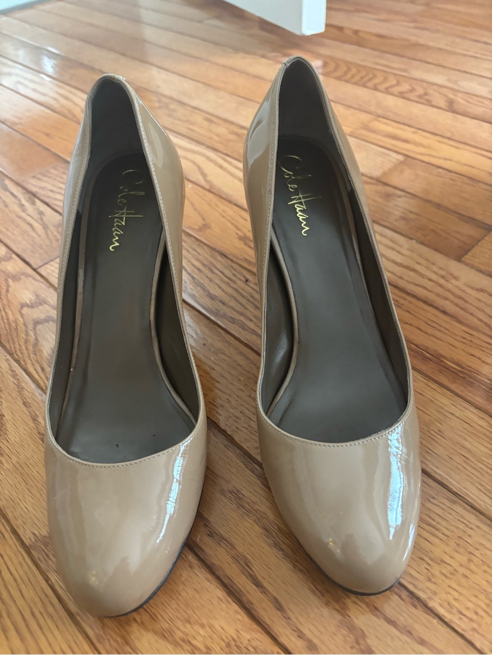Cole Haan Women's Nude Patent Leather Pumps Nike Air size 9